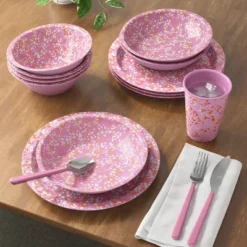 10.5" Plastic Terrazzo Pale Raspberry Dinner Plate Pink - Room Essentialsā¢