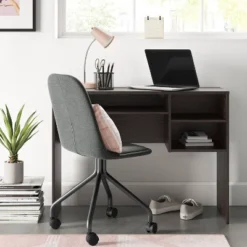 Student Writing Desk With Storage - Room Essentials™