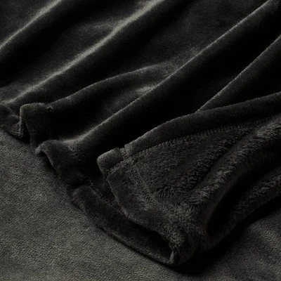 Recycled Polyester Throw Blanket - Room Essentials™ 2 Recycled Polyester Throw Blanket - Room Essentials™ - Image 2